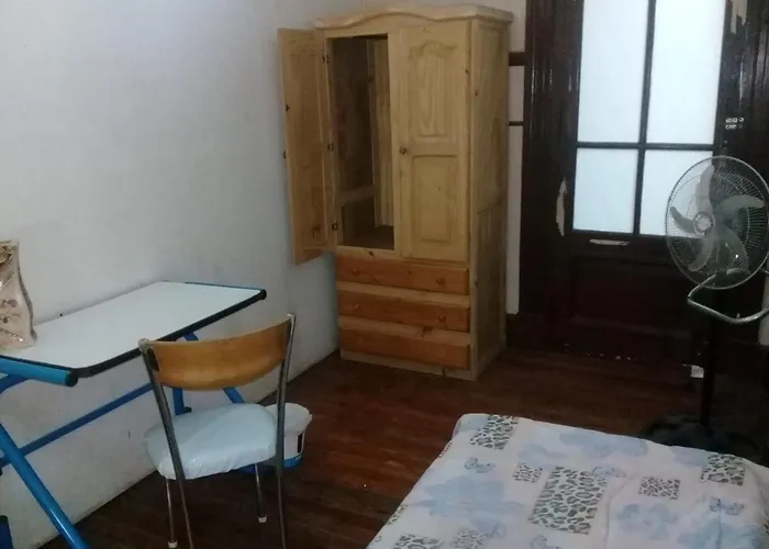 Habitac Indiv Casa De Familia, Flores
